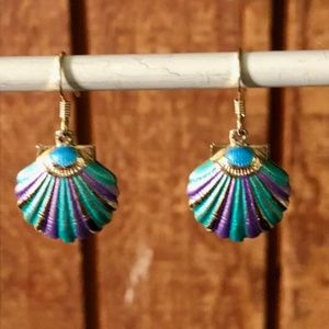 Goldtone 3D Enamel Sea Shell Dangle Earrings